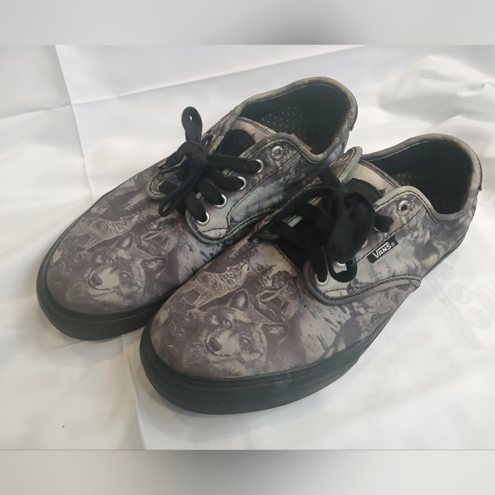 Vans Wolf Print Sneakers - Black and Gray